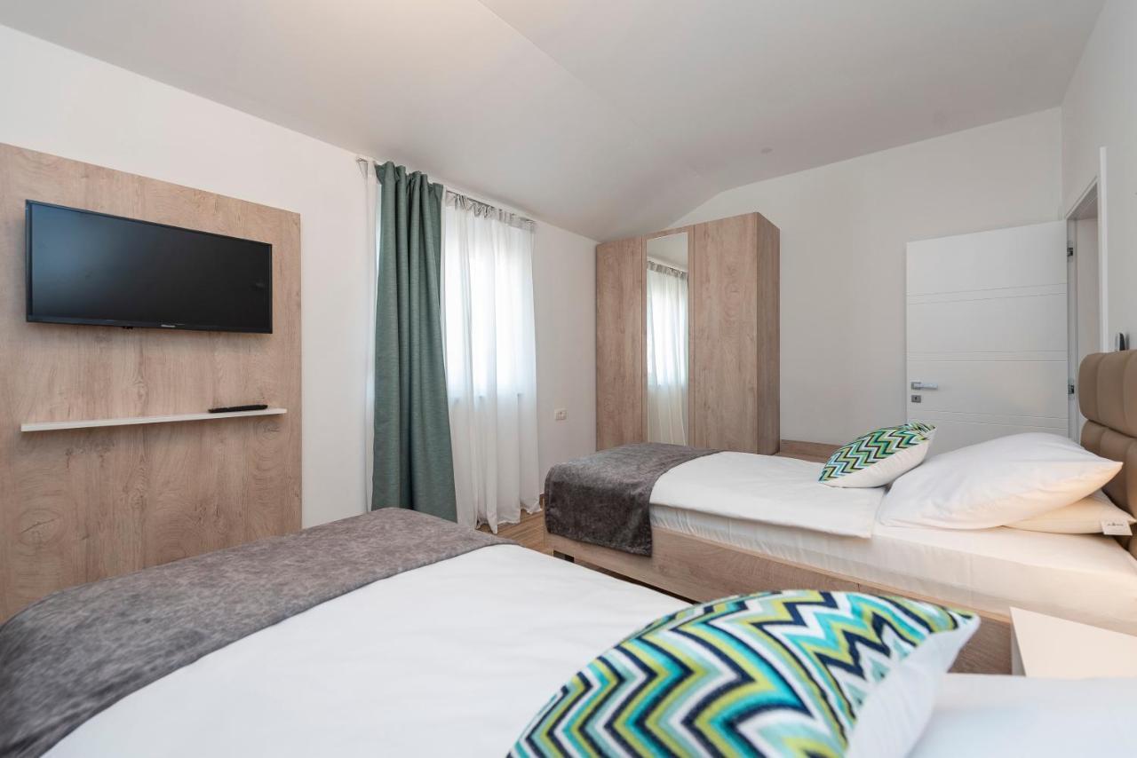 Luxury Apartments - La Vir 1 & 2 エクステリア 写真