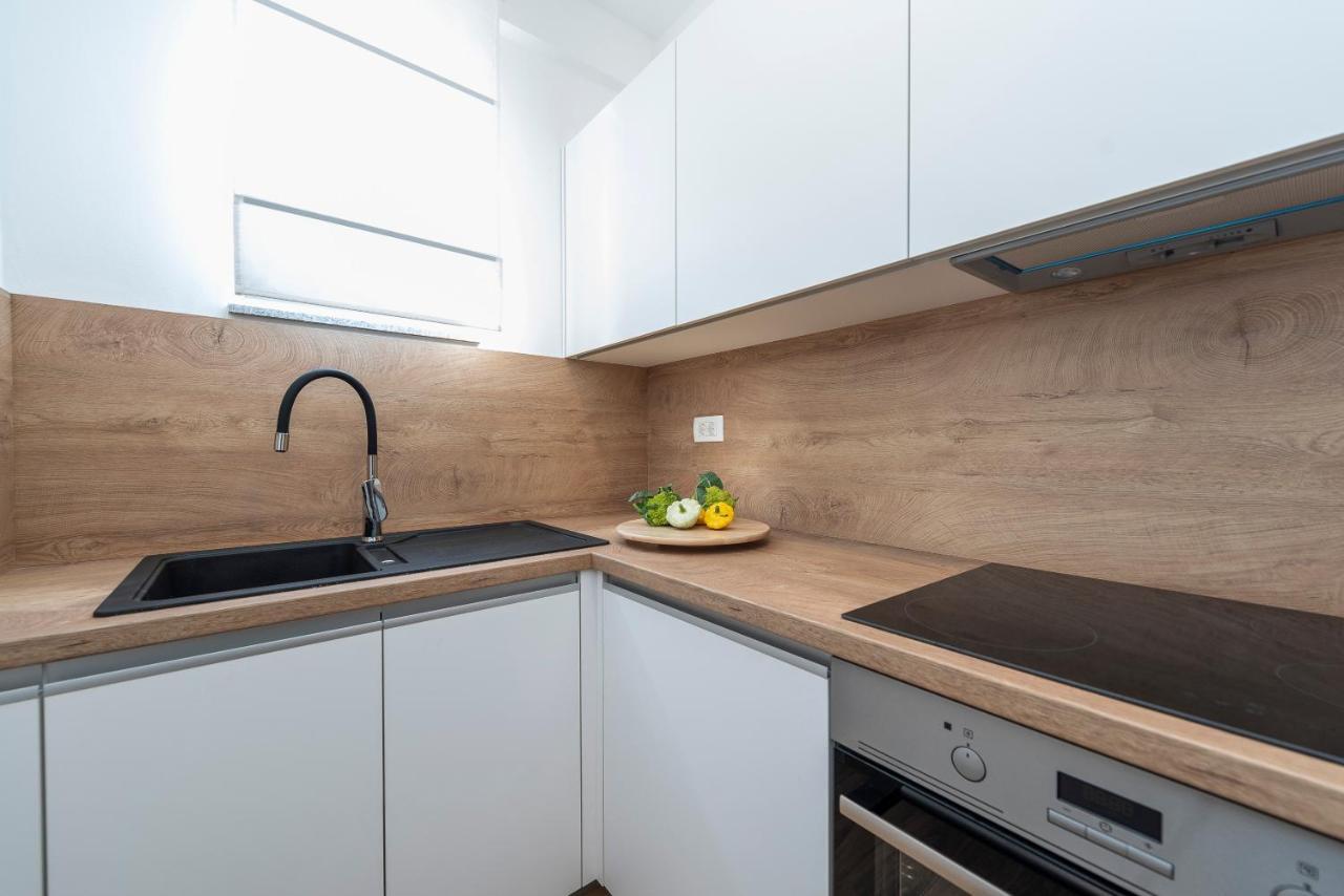 Luxury Apartments - La Vir 1 & 2 エクステリア 写真