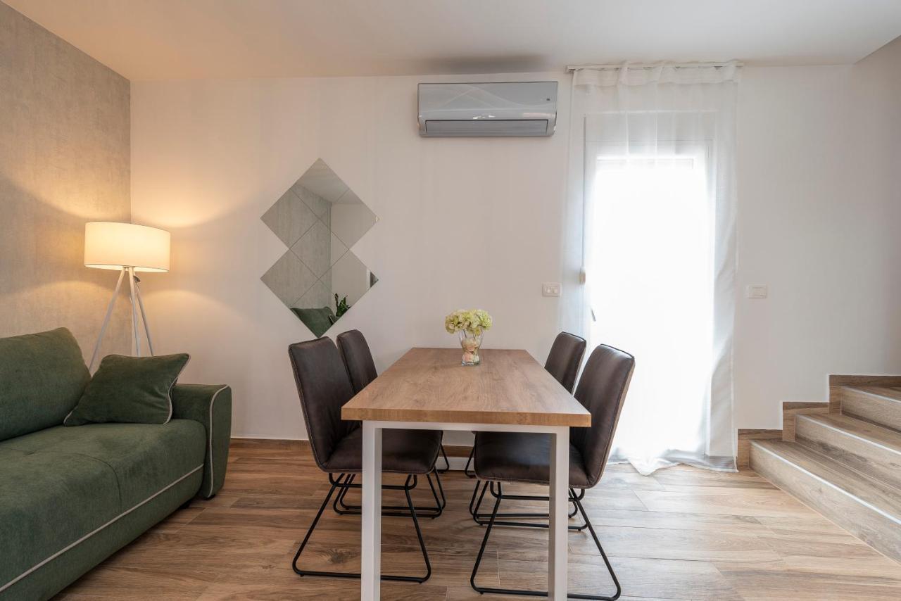 Luxury Apartments - La Vir 1 & 2 エクステリア 写真